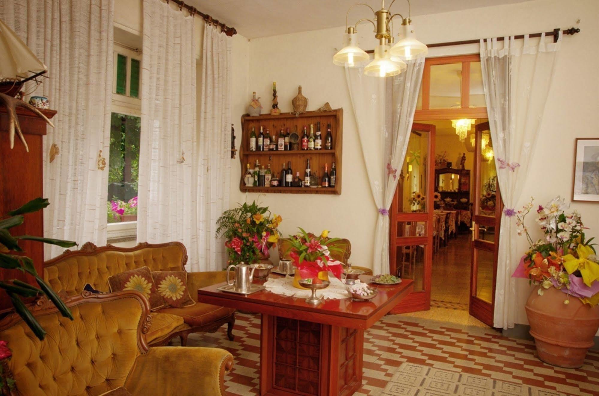Albergo Ristorante Guidi Pistoia Eksteriør billede